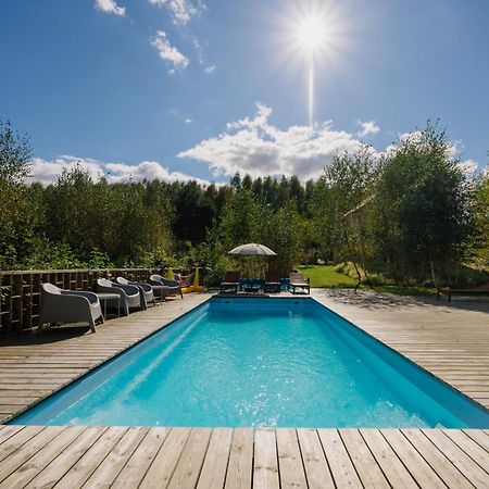 Pole W Stodole Villa Ciekocino Eksteriør billede