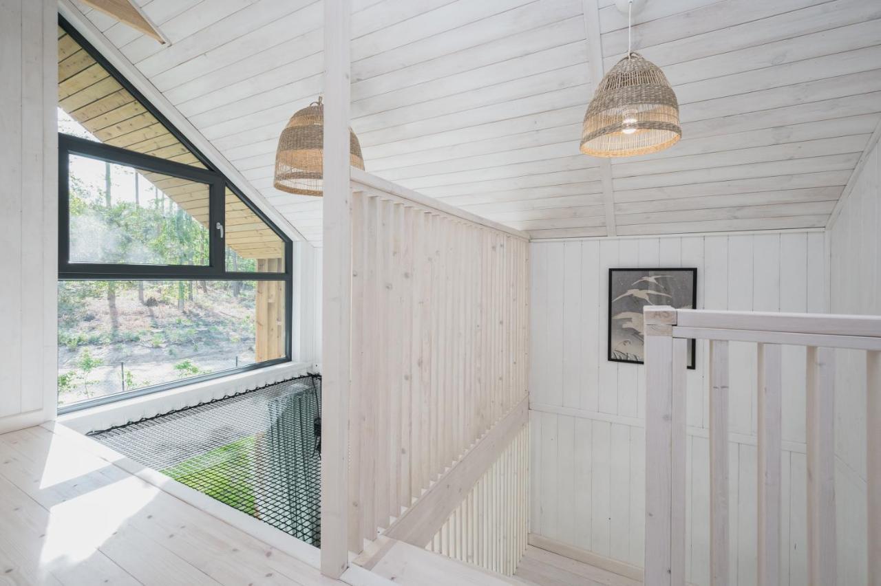 Pole W Stodole Villa Ciekocino Eksteriør billede